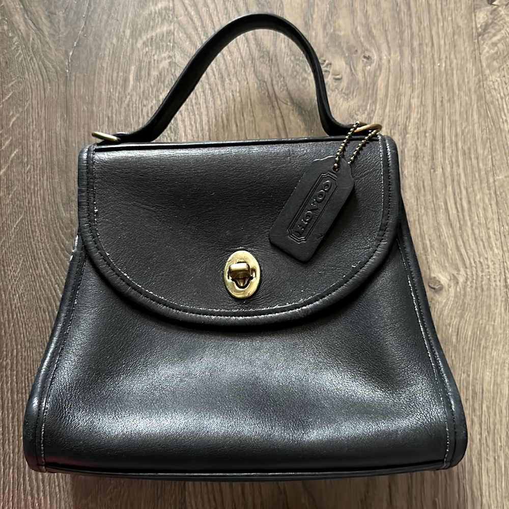 Vintage Coach Regina Bag Black Leather Satchel Crossbody 9983 Hangtag Brass